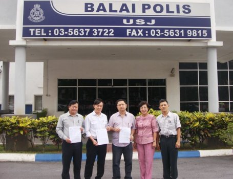 MCA Kelana Jaya membuat laporan polis