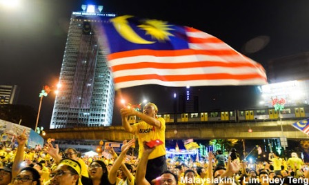 Bersih 4 Chinese flag
